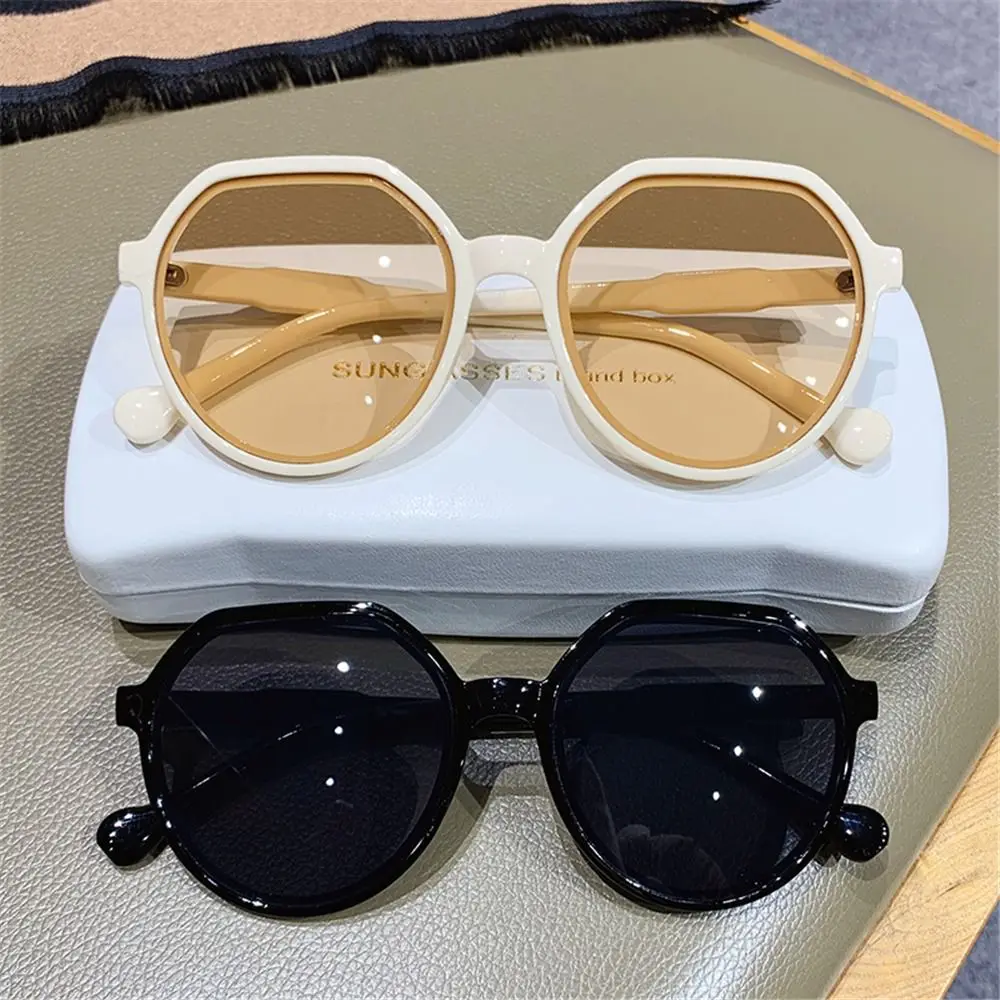 Fashion Jelly Women's Sunglasses Unique Popular Round Frame Sun Glasses Beige Brown Shades for Women & Men