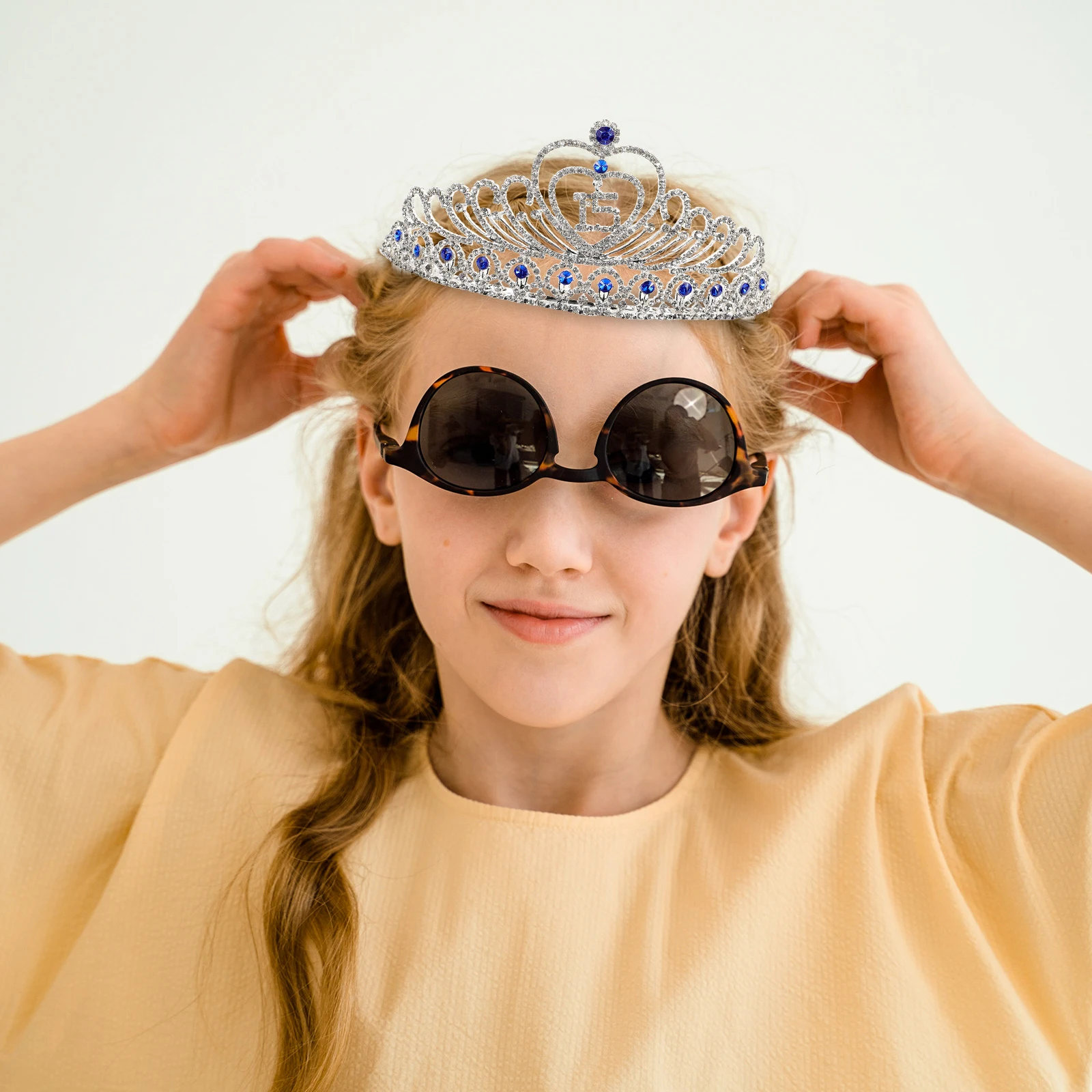 

Girls 15Th Birthday Tiara Rhinestone Crystal Hair Accessory Sparkling Blue Elegant Crown Tiaras For Women Kids 15 Birthday Crown