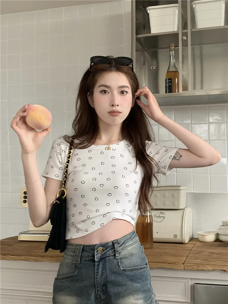 Y2K Summer Corset Smiling Face Printed T Shirt Women O-neck Pink Short Sleeves Crop Top Slim Kpop Sexy Tees Shirt Woman Clothing