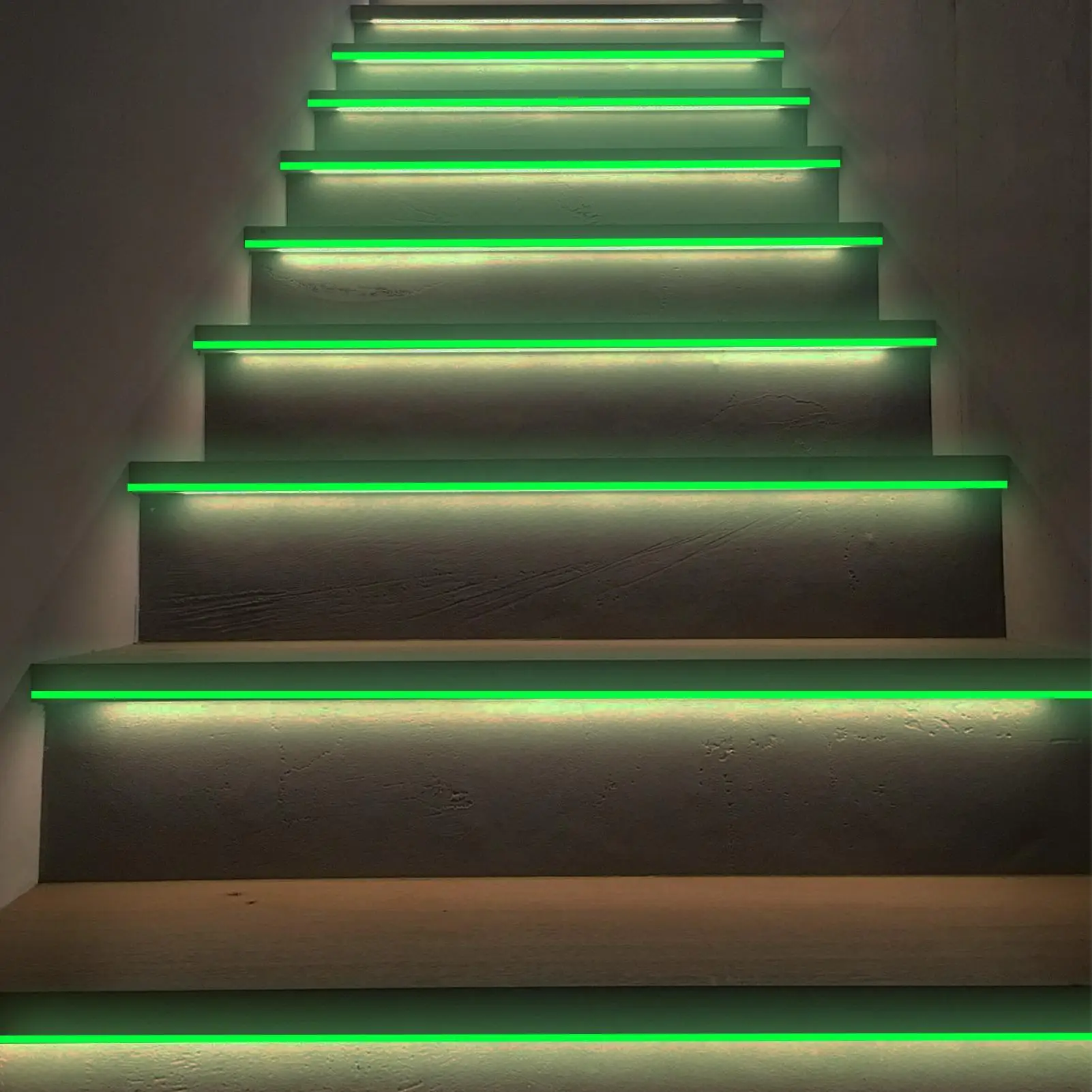 self-adhesive Glow in Dark Anti Slip Traction Tape Green Stripe Friction Abrasive Adhesive For Stair Tread Step Indoor Outdoor