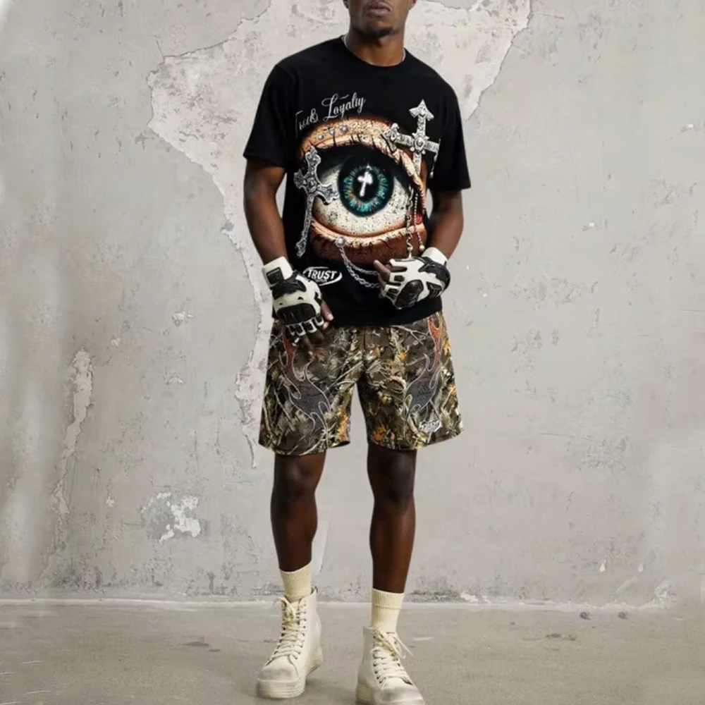 

Men's Summer Casual Eye & Cross Print Short Sleeve T-Shirt And Branch Print Drawstring Waist Shorts Set