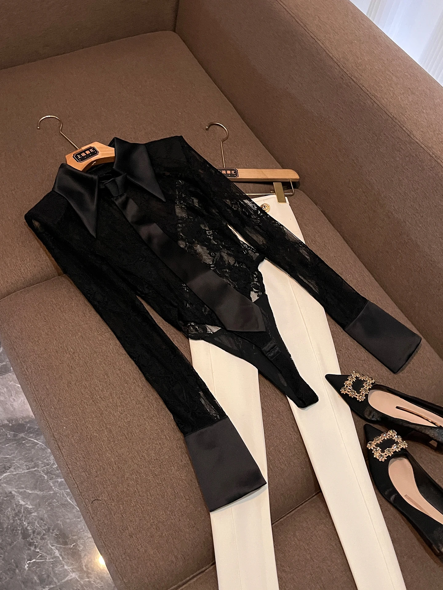 

Spring 2026 Women's Long Sve Onesie Lace Splicing Design Pure Desire Sle Z972 Sexy Lace irt/Chiffon Dr Long Sve