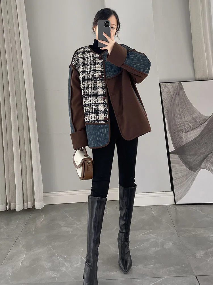 

Lightweight color blocking splicing down jacket women's new winter loose and fashionable round neck western-style jacket