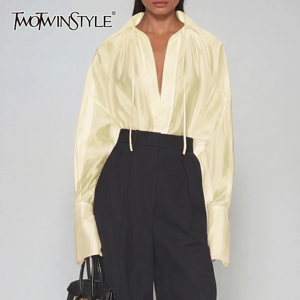 

TWOTWINSTYLE Повседневные свободные блузки с пэчворком и шнуровкой для женщин, с отложным воротником, длинными рукавами, элегантные блузки с разрезами, женская одежда, новинка