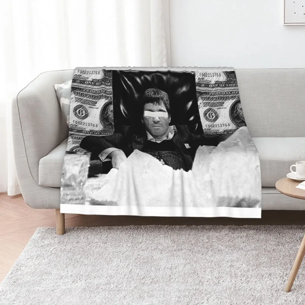

Scarface Black and White Design Throw Blanket Comforter Personalized Gift Bed Fashionable manga Blankets