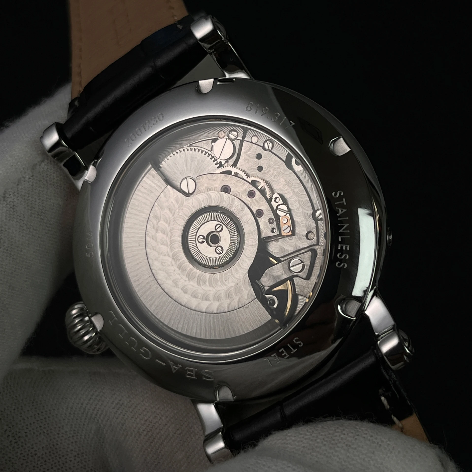 Gull Tron Men Automatic Watch 42MM Mechanical Wristwatch Sapphire Mirror Week Flyback Date Dial ST25