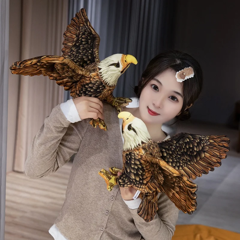 30cm Cartoon Giant Eagle Plush Toys Imitation Funny Bird Soft Stuffed Dolls Real Life Eagle Plushie Toys Home Car Decor Dolls