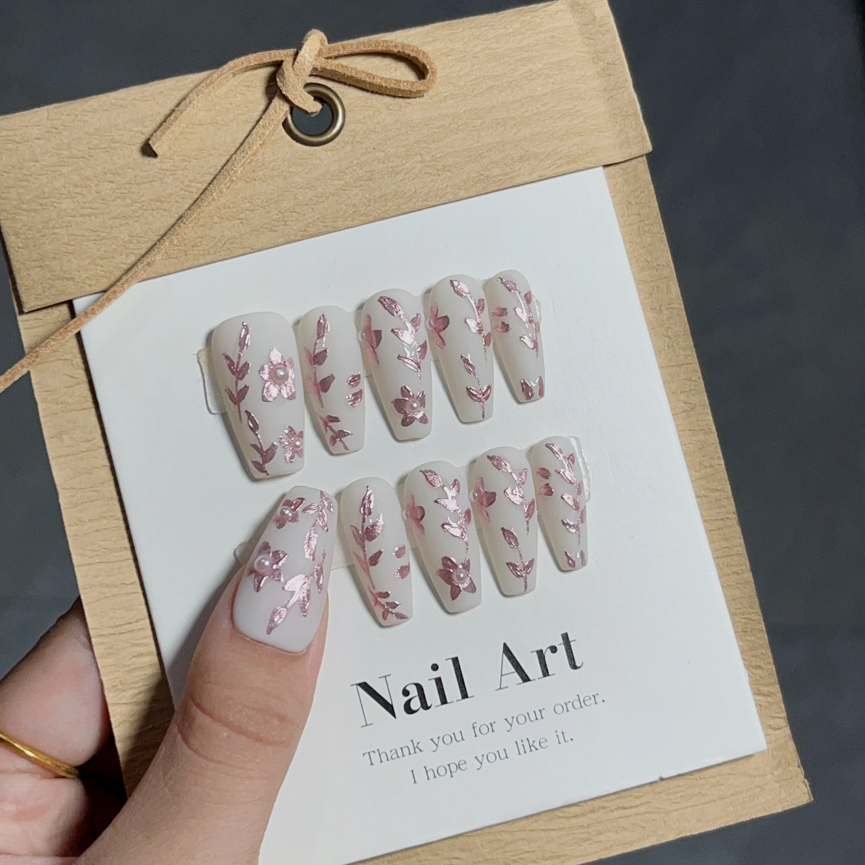 Medium Long Pink Gold Vine Hand-painted Pattern French Romantic Press On Nail Art Removable Pure Handmade.No.EM29103