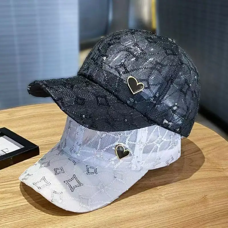 Breathable Mesh Baseball Cap with Heart-Shaped Sequins and Cut-Out Details – Sun-Protective Visor Cap