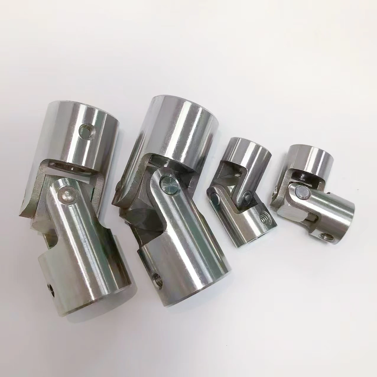 High Quality 304 Stainless Steel Universal Joint Coupling From China Manufacturer ID 6 OD 12 Total Length 34