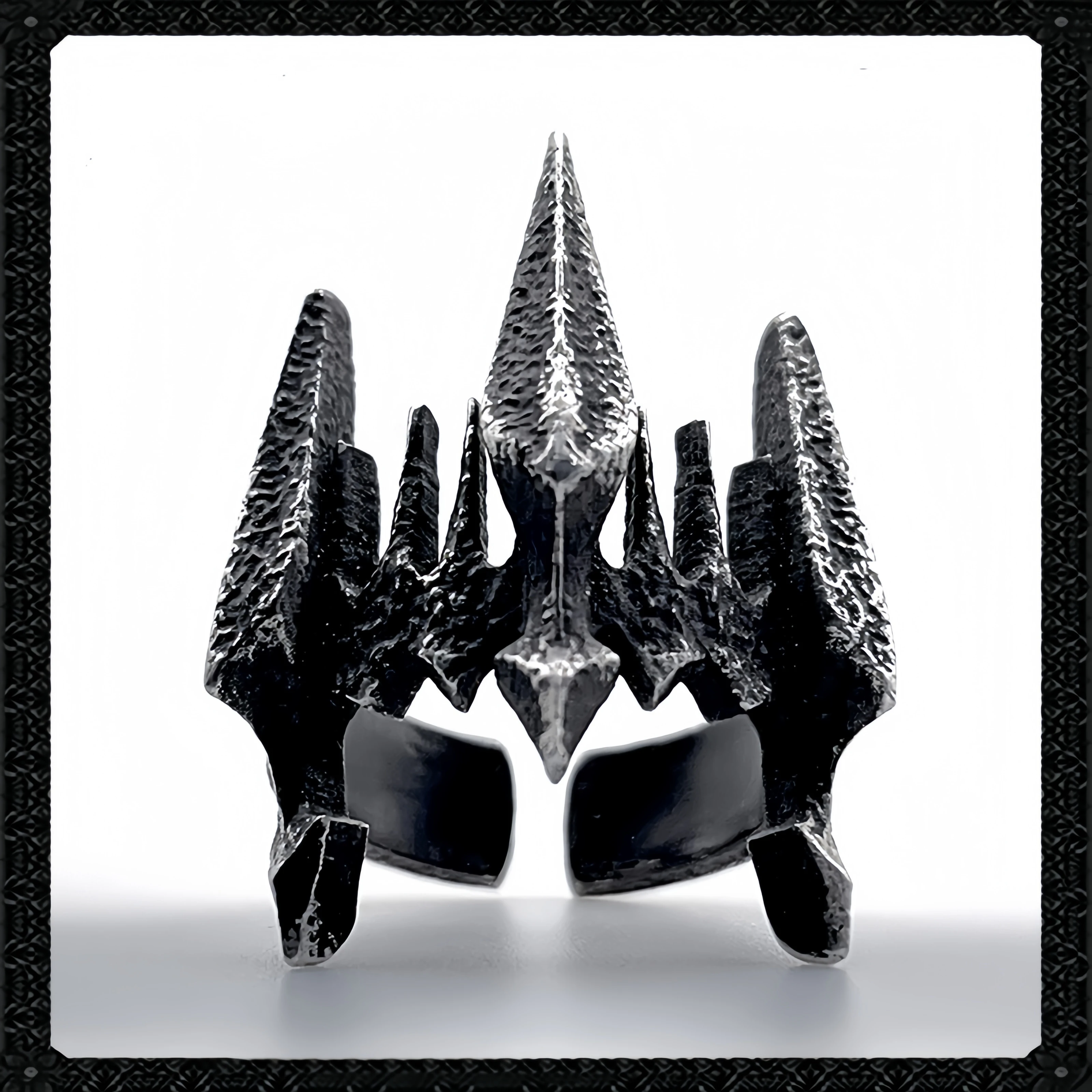 Retro “Dark Overlord” Crown Adjustable Open Ring For Men Silver-plated Copper Punk Gothic Edgy Jewelry Bikers Accessories Gift