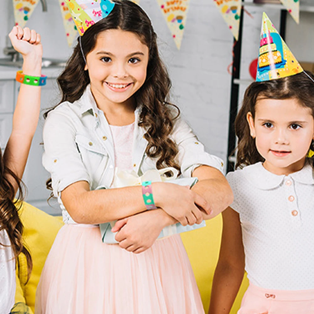 

8Pcs Silicone Bracelets Colorful Elastic Wristbands for Teens Adults Concerts Festivals Cool Fashion Bracelet Band