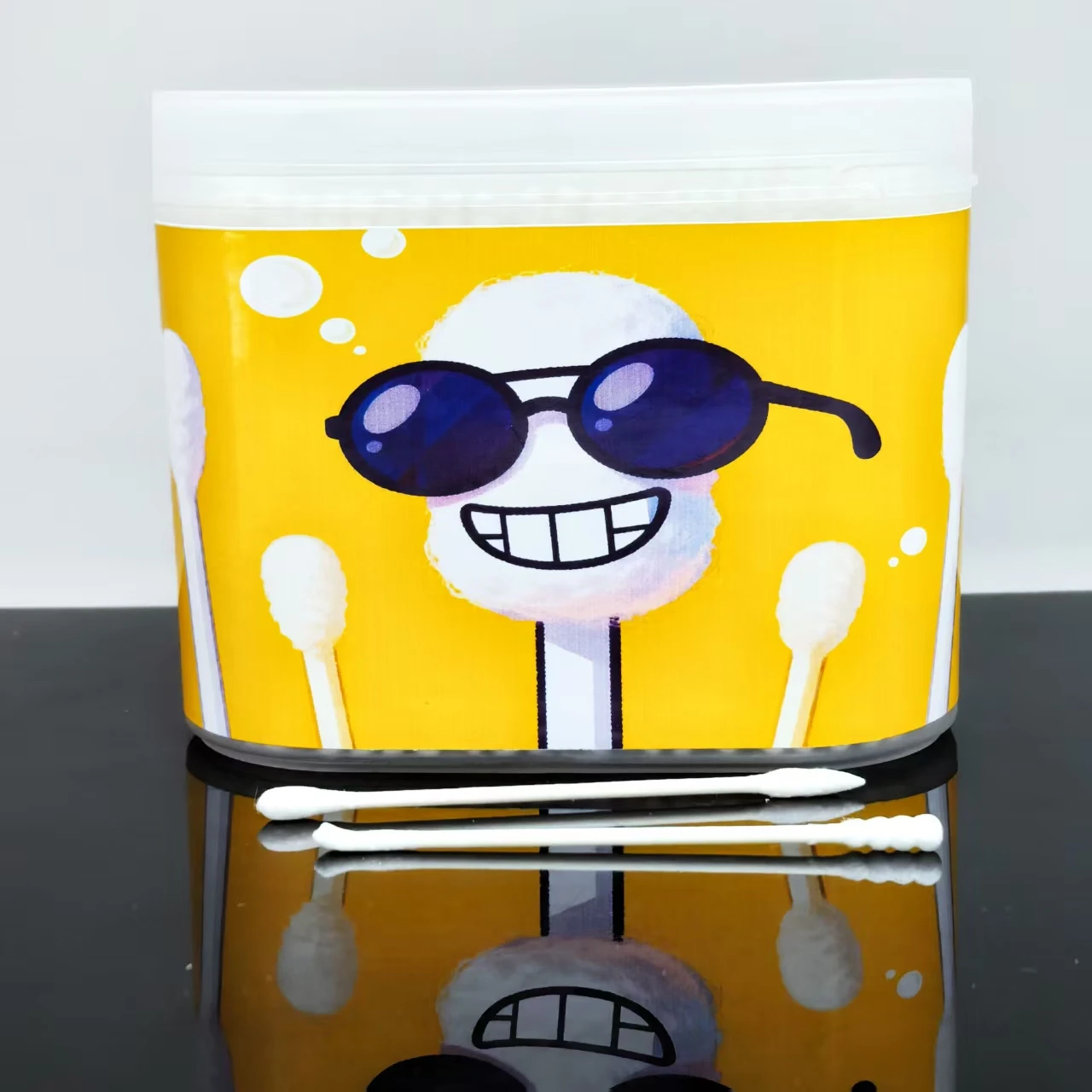 600개 창의적인 웃는 얼굴 면봉, 이중 헤드 디자인과 귀이개 스타일, 얇은 샤프트 선물용 면봉