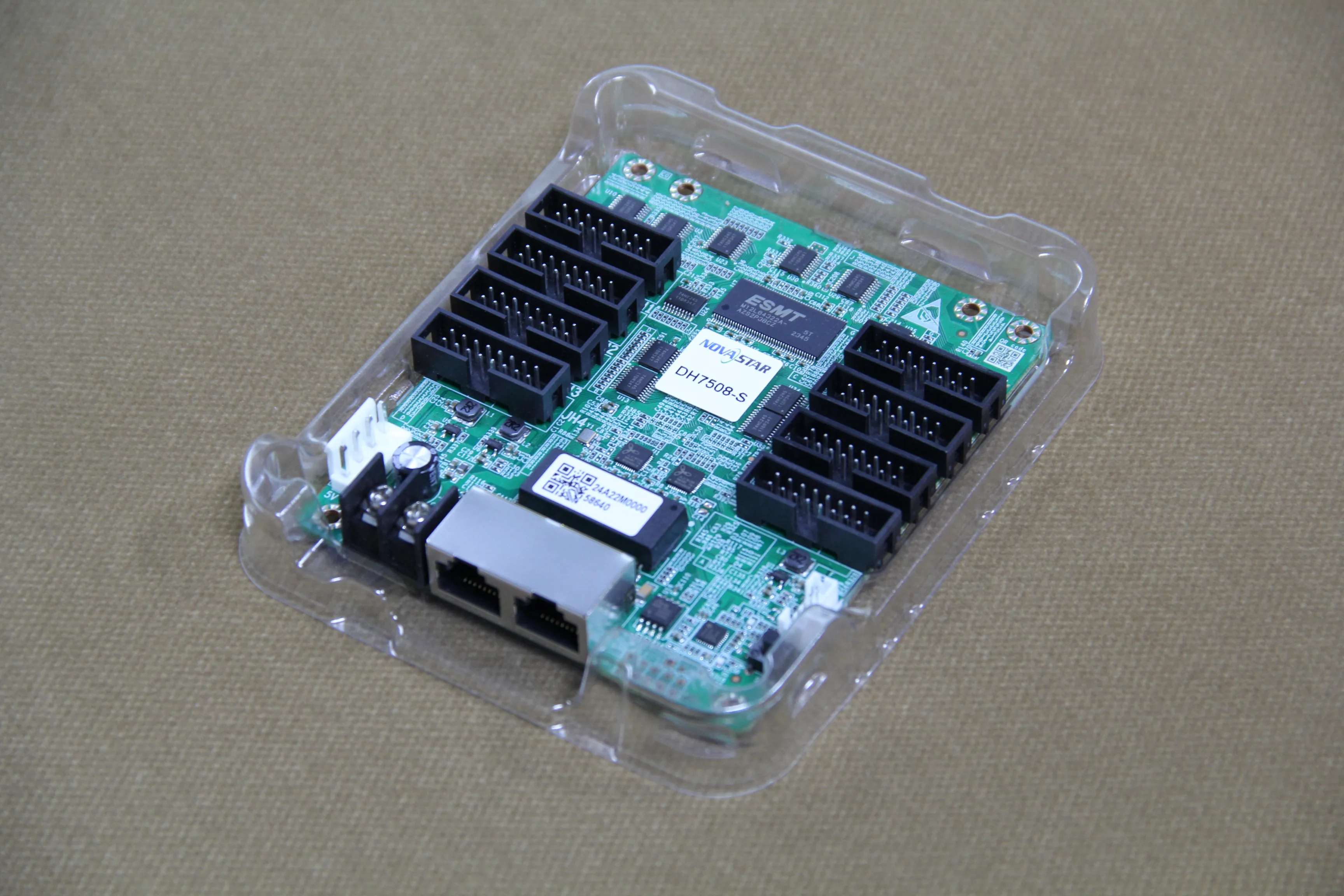 DIY Novastar LED Display Full color Receiving Card DH7508 Display Control System Card 256x256 Pixels 8*HUB75E Interface