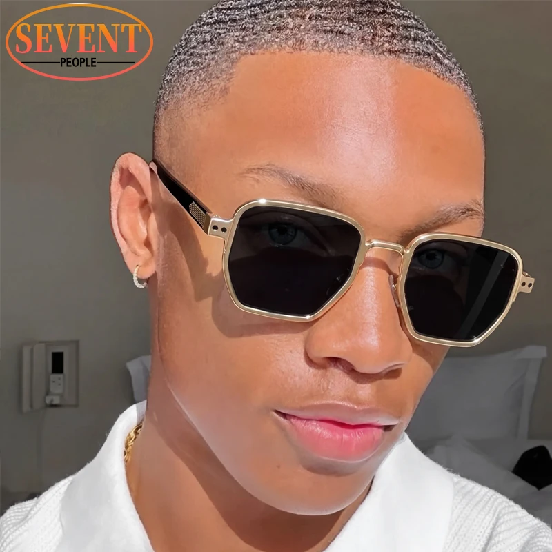 

Vintage Steampunk Square Sunglasses Men 2026 Luxury Brand Trendy Streetwear Outdoor Punk Sun Glasses Male Retro Travelling Shade