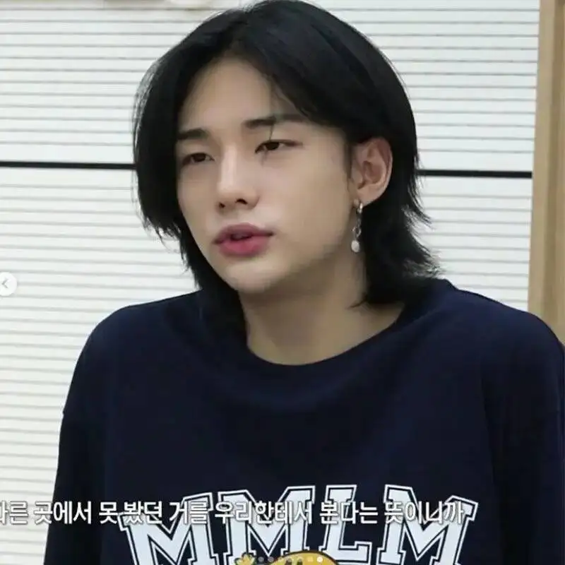 T-pop New Korean Stars Kpop Boy Group Hwang Hyun Jin Costume HwangHyunJin casual loose student short-sleeved t-shirt Gift view 5