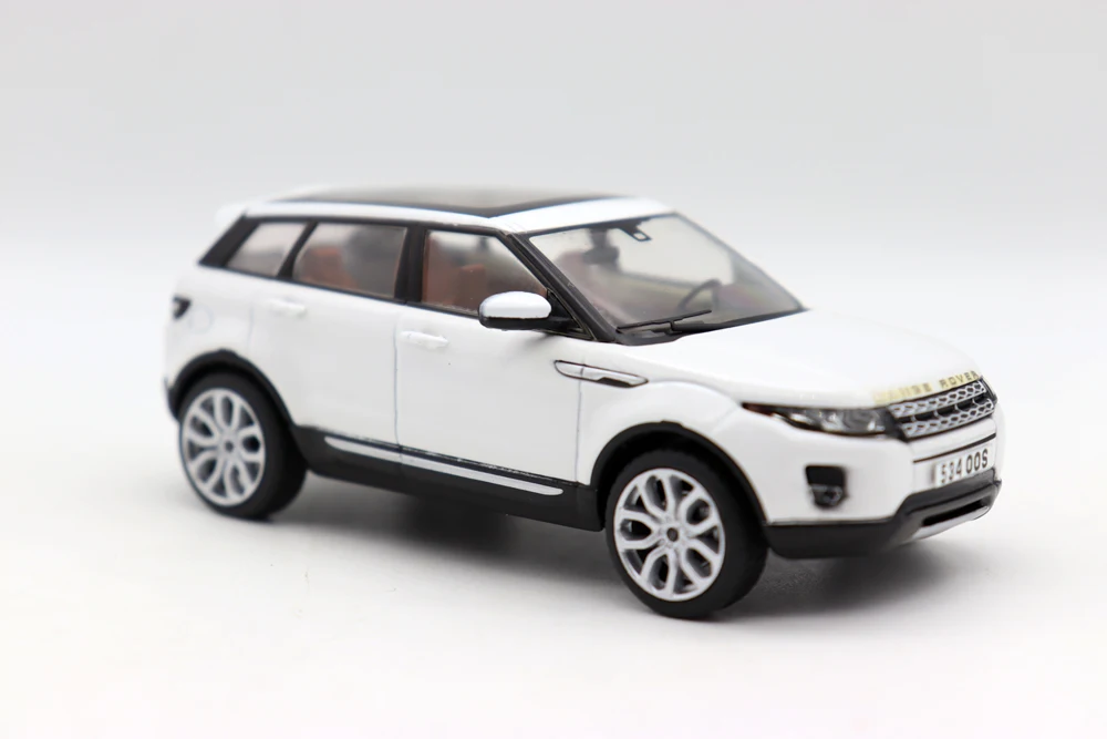 New 1/43 Scale Range Rover EVOQUE Cars Diecast Alloy toys Model For Collection Gift