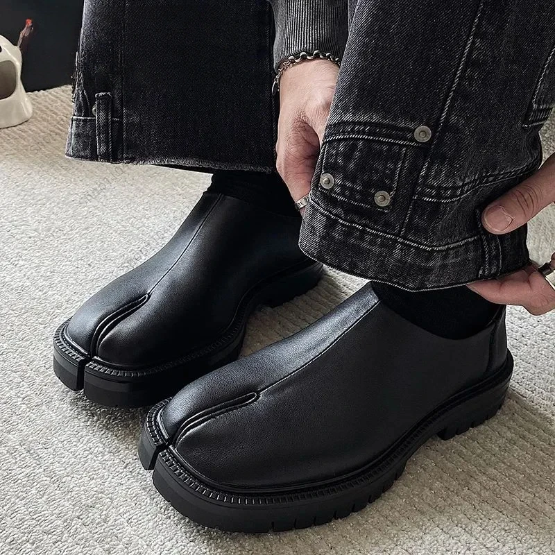 2025, neue Tabi-Schuhe für Männer und Frauen, klassische Leder-Schuhe mit geteilter Zehenpartie, lässige Ein-Fuß-Schuhe, flache Unisex-Schuhe, bequemes Design