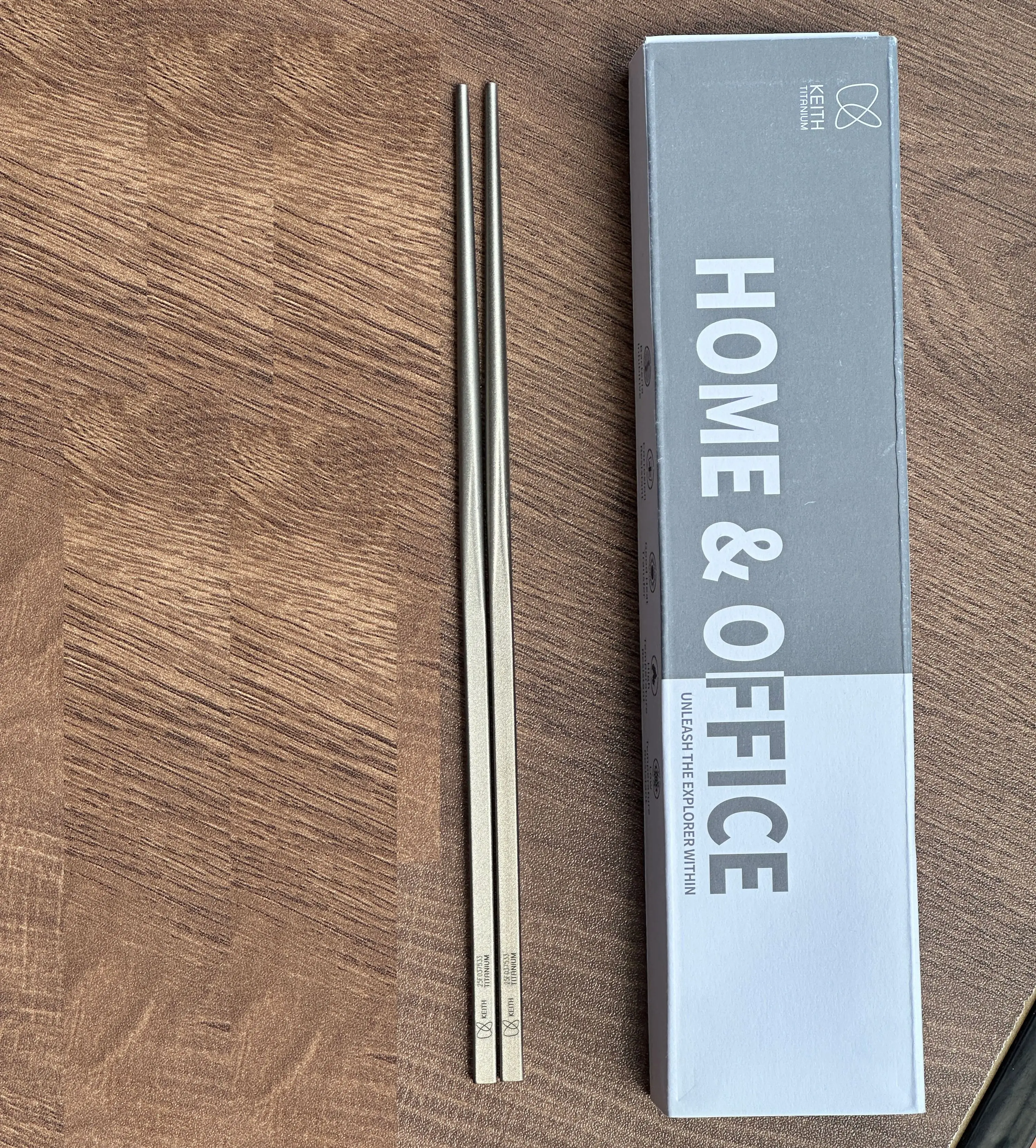 KEITH Solid Square Pure Titanium Chopsticks 50g, Food-safe Non-toxic Anti-roll Utensils, Portable Titanium Tableware for Camping