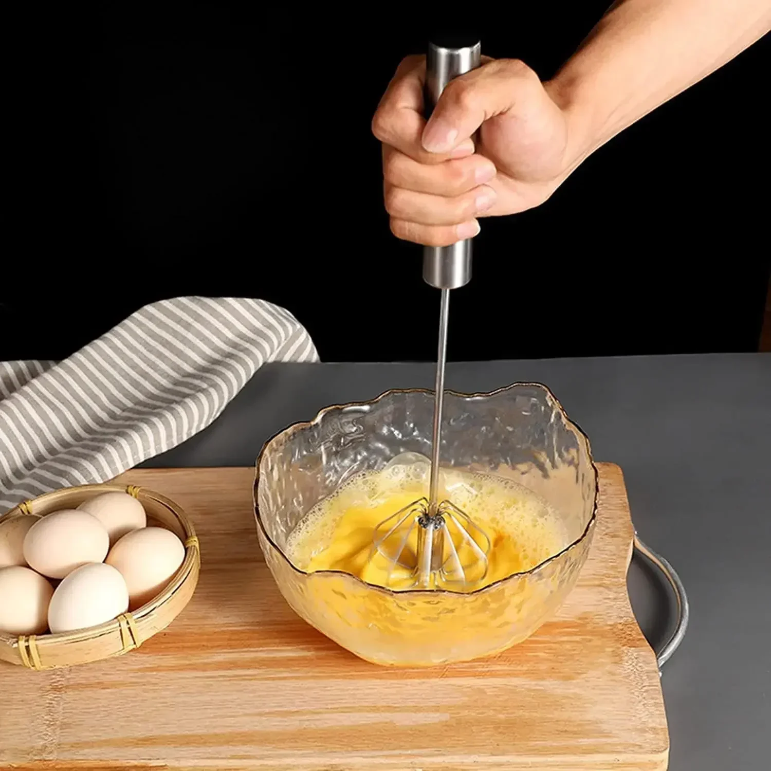 Hand Pressure Whisk Semi-automatic Egg Beater Stainless Steel Handhold Kitchen Tools Self Turning Cream Stirrer Manual Mixer