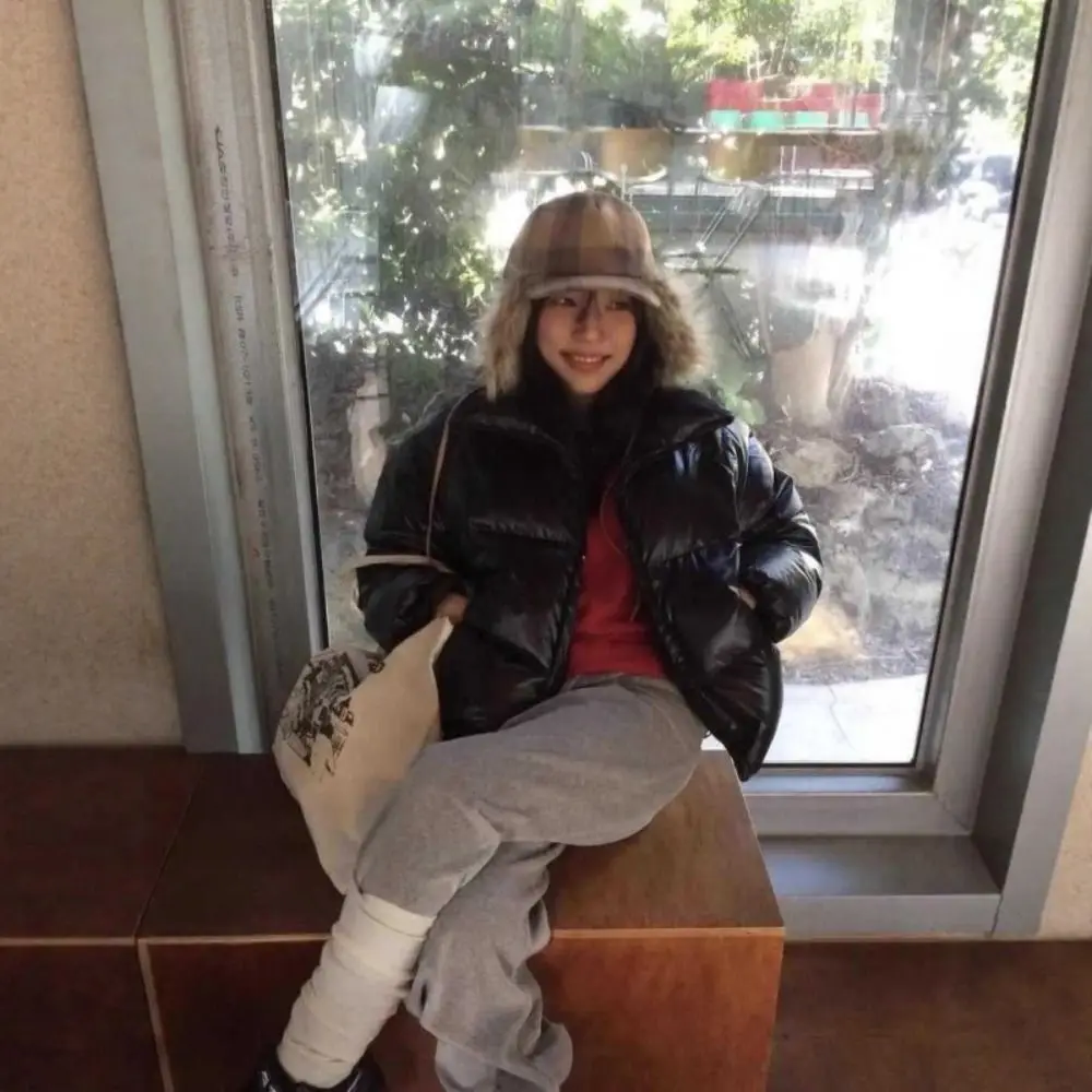 Versatile Faux Fur Pilot Hat Plaid Pattern Lining Baseball Caps Warm Insulation Ear Flaps Ear Protection Caps Winter Outdoor