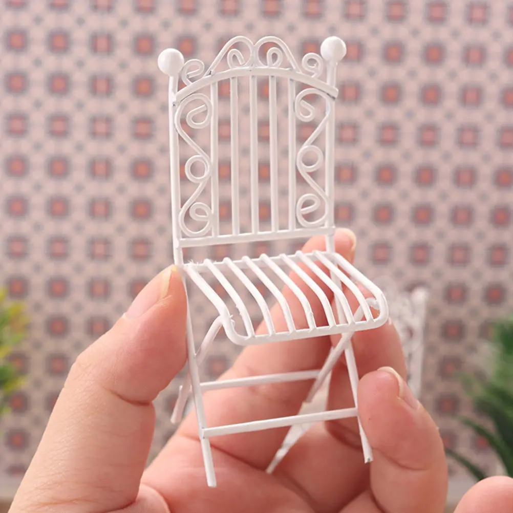 1Set Mini Table Chair Set Iron Construction Not Easy to Deform Ideal for Mini House Decor Kids Room Decoration Tabletop Ornament
