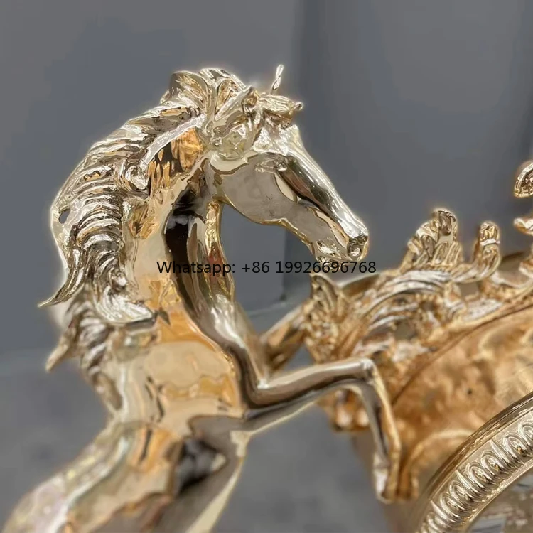 

European Antique Desk & Table Clock Golden Bronze Horse Clock Vintage Table Clock factory