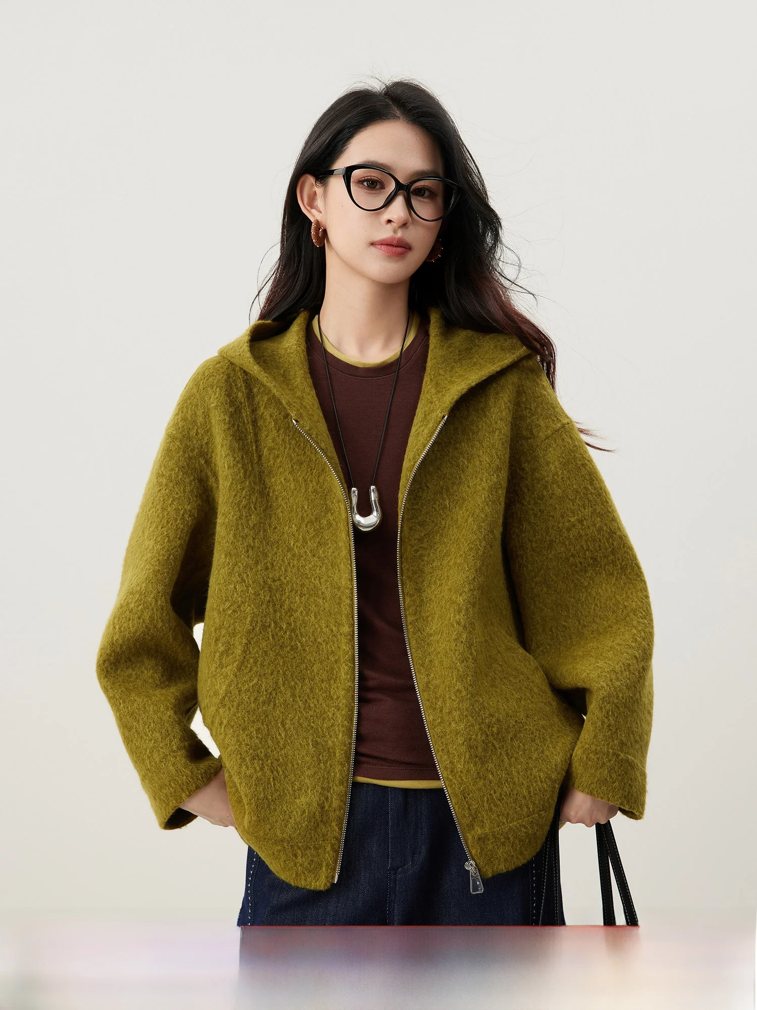 

Теплая шерстяная куртка для женщин с молнией и капюшоном, универсальная, для ранней осени, новая модель, уютная, бренд Su Li Mao MIJOR