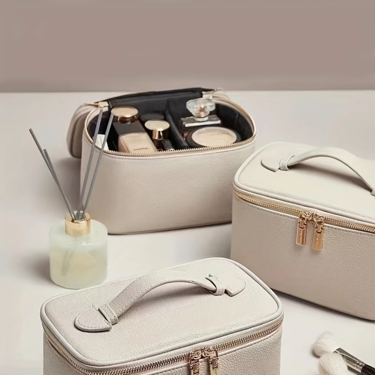 

Square Makeup Wash Bag, Portable Travel Organizer, PU Leather Cosmetic Bag for Women