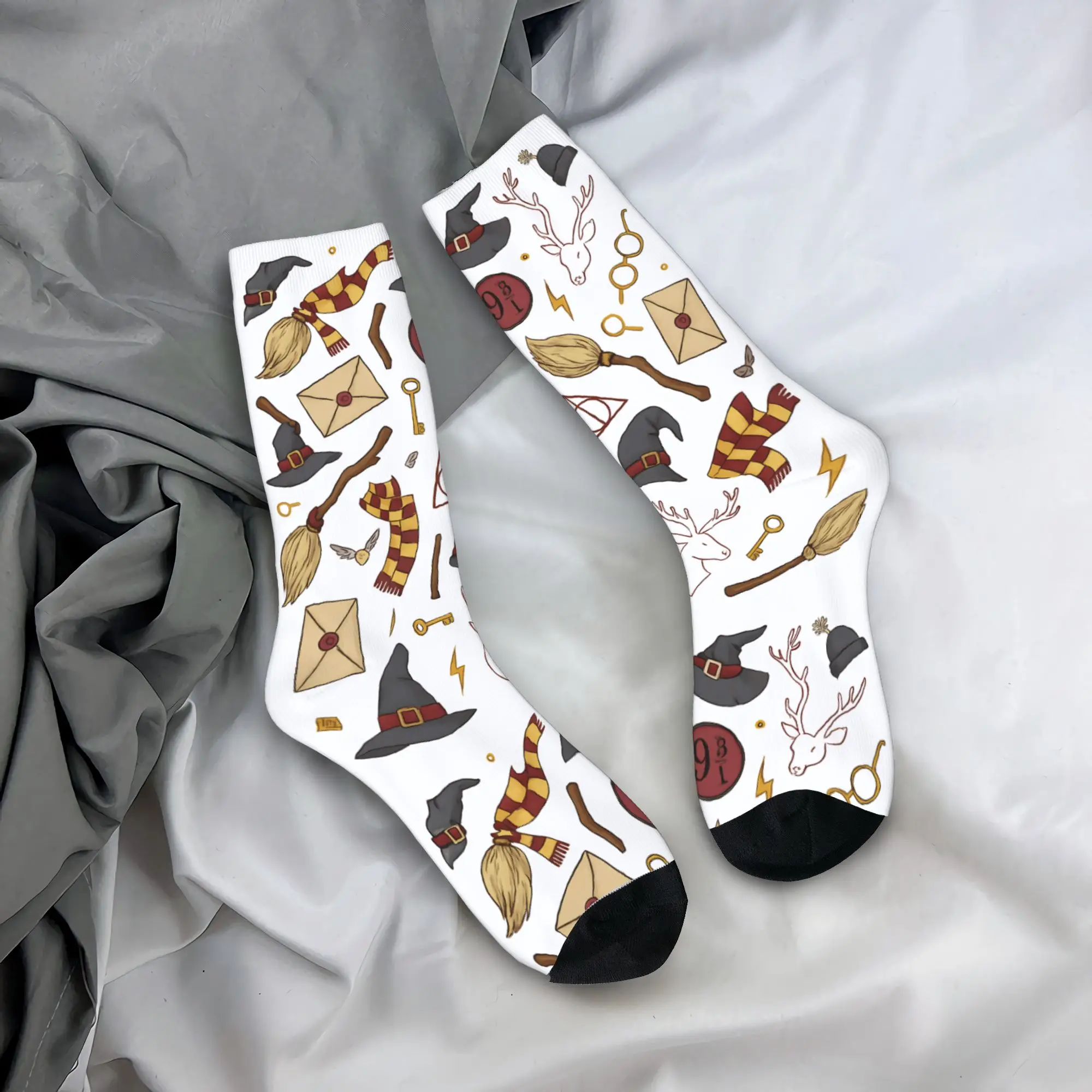 H-Harry P-Potter Medias Calcetines divertidos Calcetines transpirables para hombre Diseño de escalada de otoño Calcetines antideslizantes Idea de regalo