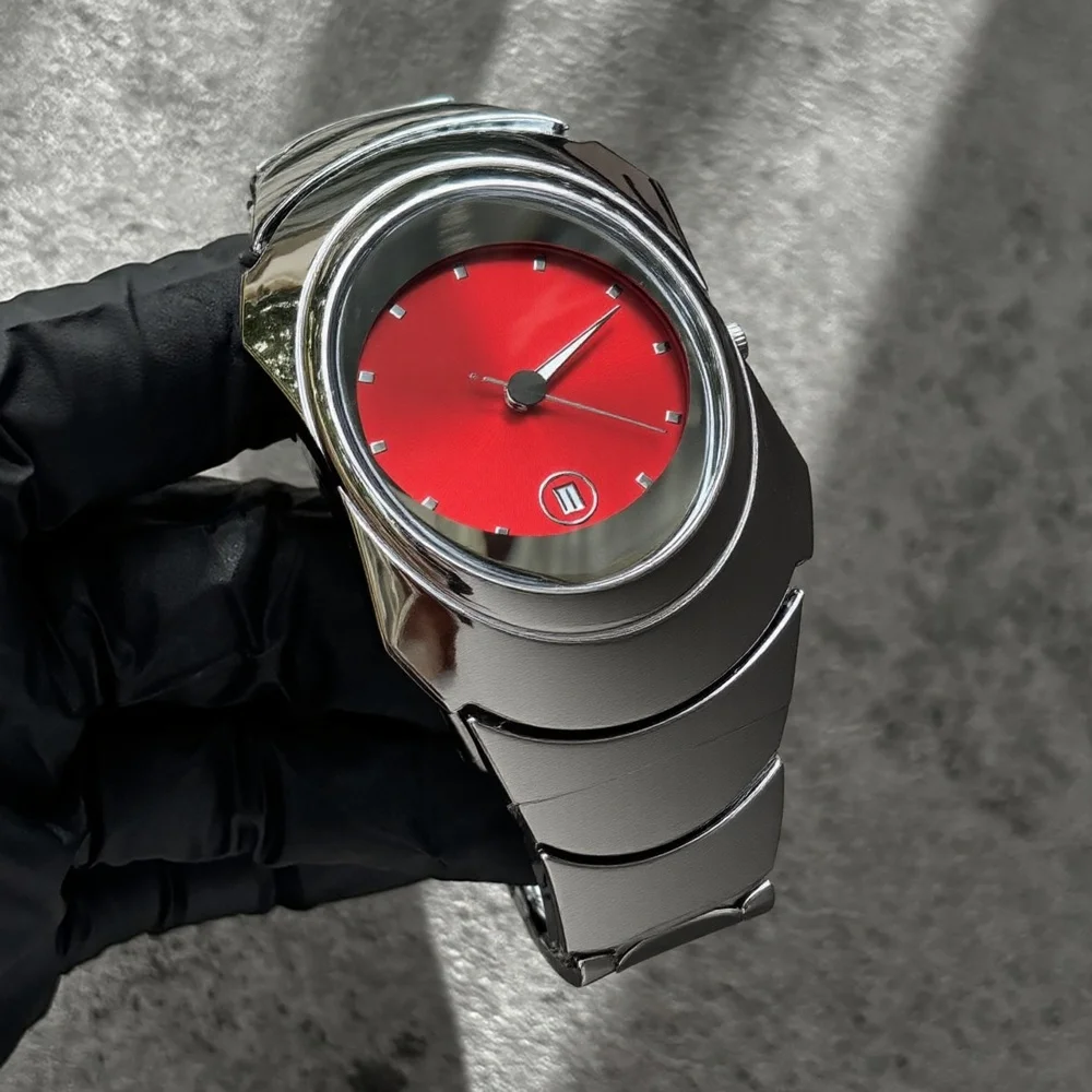 Personalize Alien Red Quartz Watch Mens Unique Y2k Grey Style Creative Blade Design Special Fashion Steel Men Watch  AAA Clock