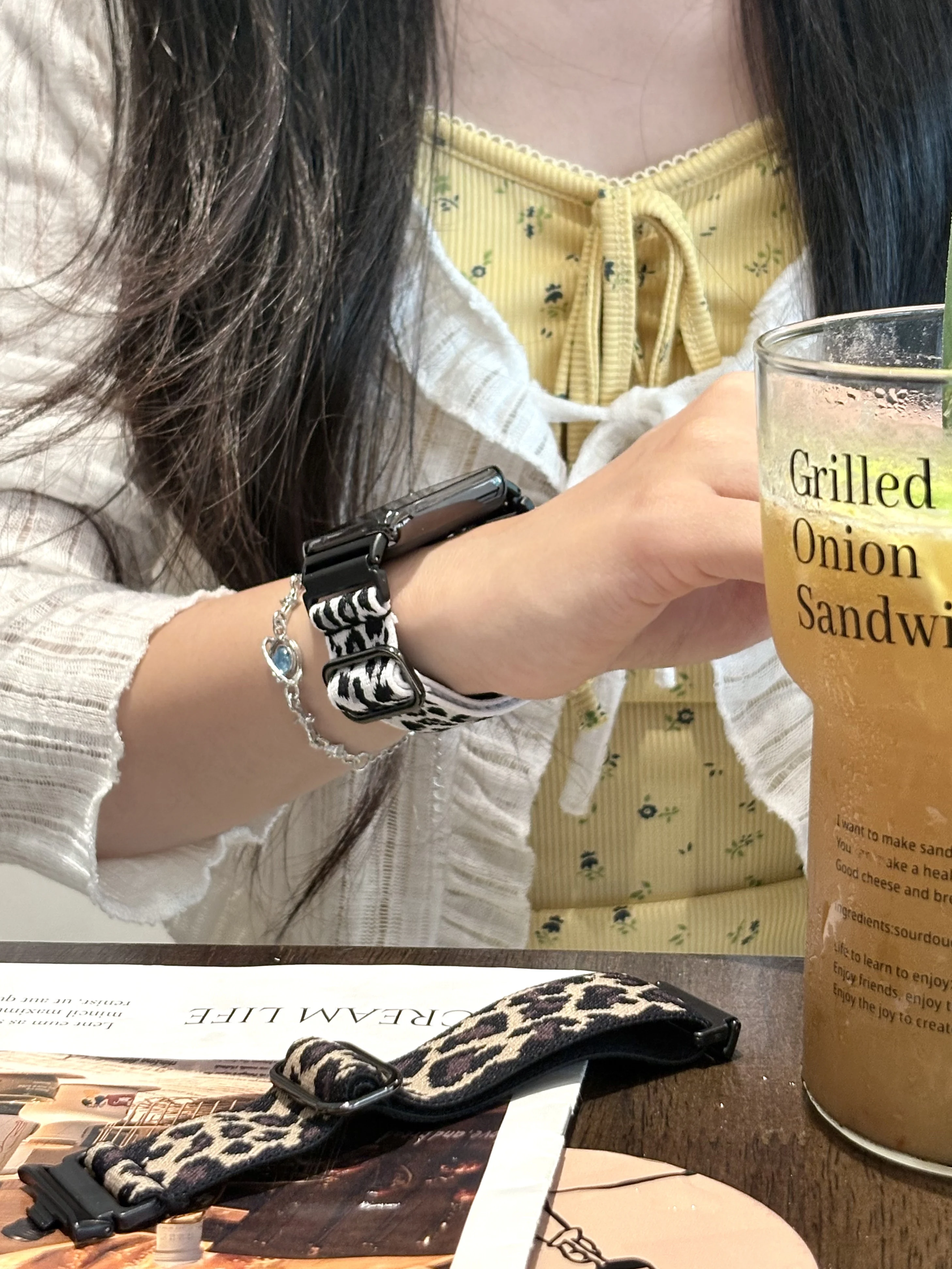 حزام الإفراج السريع بطبعة الفهد - حزام نايلون صديق للبشرة لـ Xiaomi Band 8 Pro/9 Pro & Redmi Band 4 للجنسين