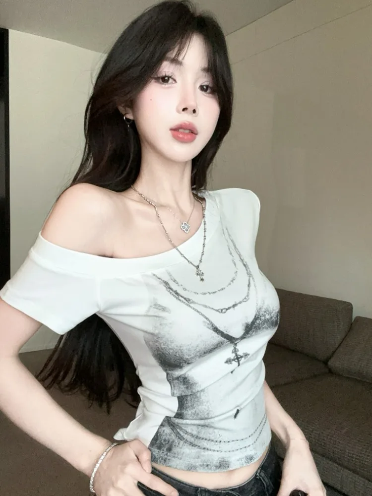 

Korean Style Casual Spicy Girl Diagonal Shoulder Short Sleeve T-Shirt Women's Summer New 3D Print Slimming Top City Walk