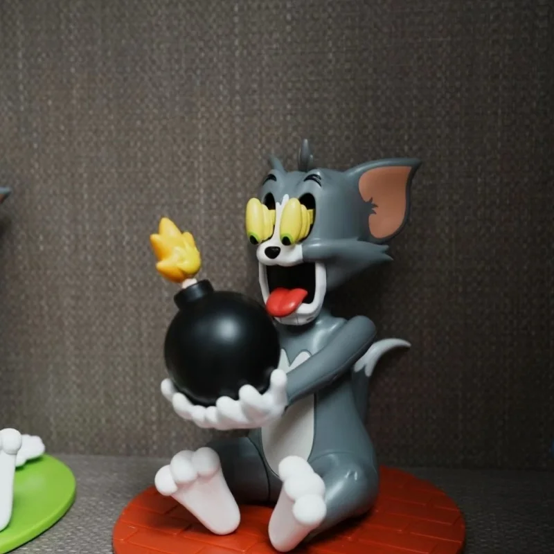 Hot 52toys Tom And Jerry Anime Figure Poor Tom Series Blind Box 2024 New Tom And Jerry Mystery Box Room Decoration Birthday Gift