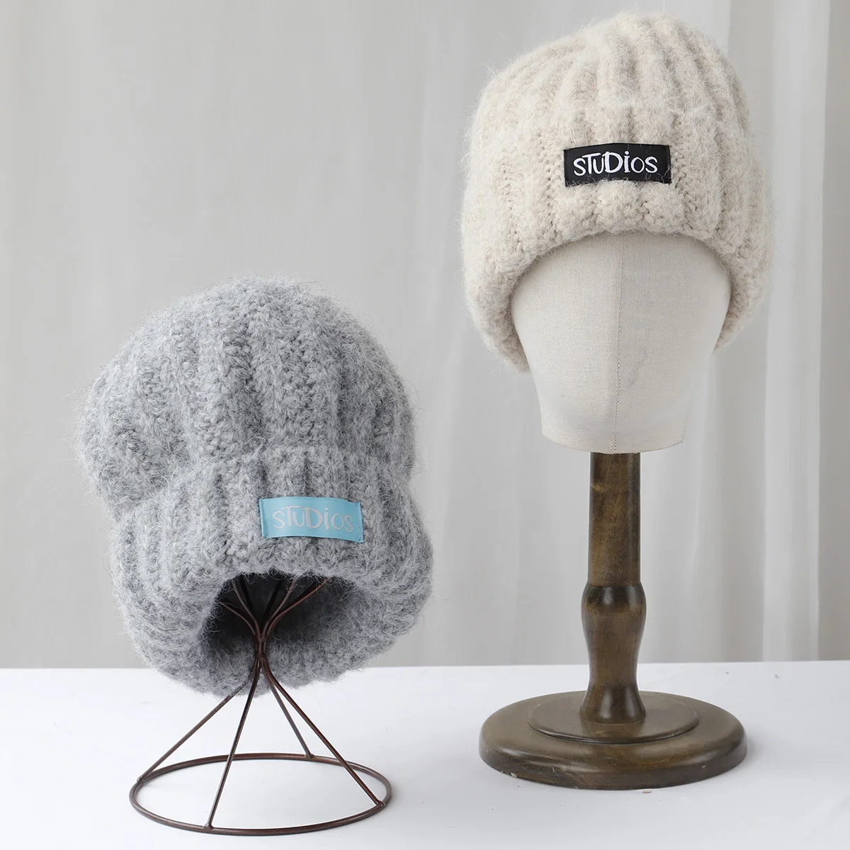2024 new Women's Autumn Winter Thickened Warm Knit Hat Large Head Circumference Windproof Versatile Style Maternity Hat