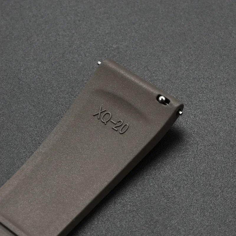 2025 FKM حزام 18 مللي متر 19 مللي متر 20 مللي متر 21 مللي متر 22 مللي متر الإفراج السريع فلورو المطاط فراشة مشبك الرجال النساء قطع إلى حجم سوار ساعة الفرقة