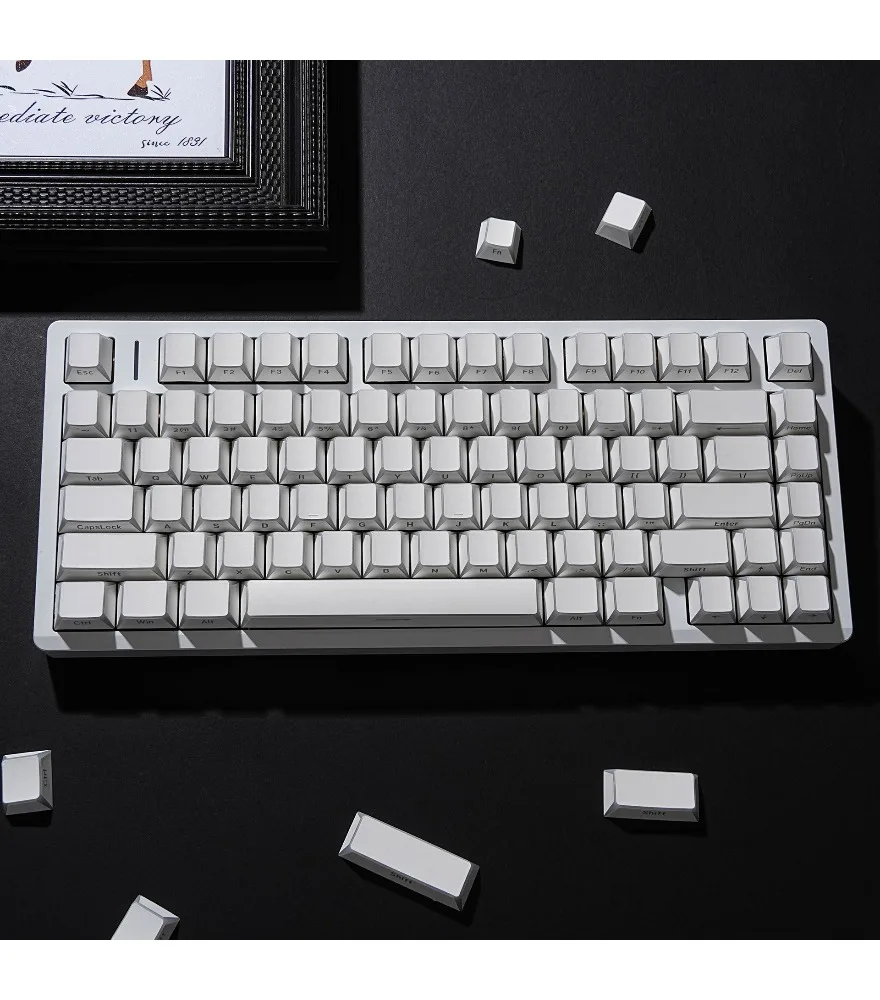 

Original factory highly linguistically available full set of keycaps folding edges and corners double engraving light
