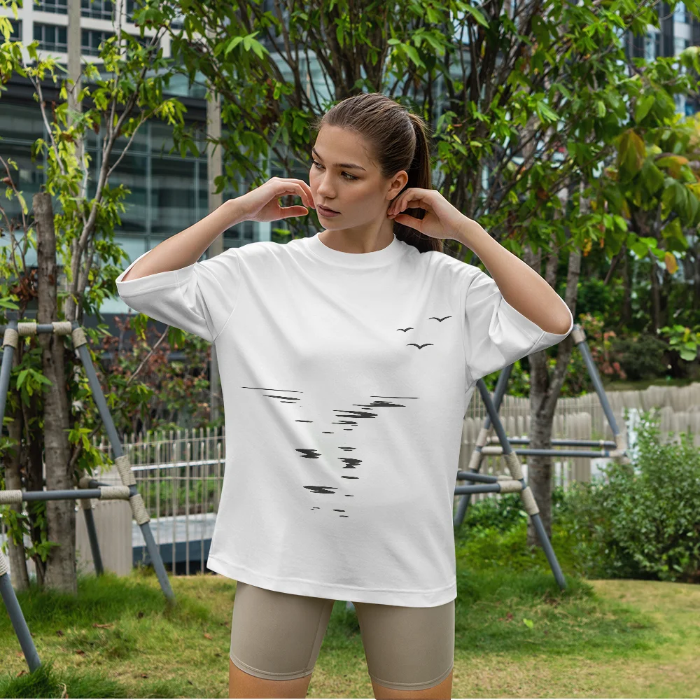 

Women's Round-neck Streetwear with The Pattern of Wild Geese Flying South, Casual Short-sleeved T-shirt and Top for Women