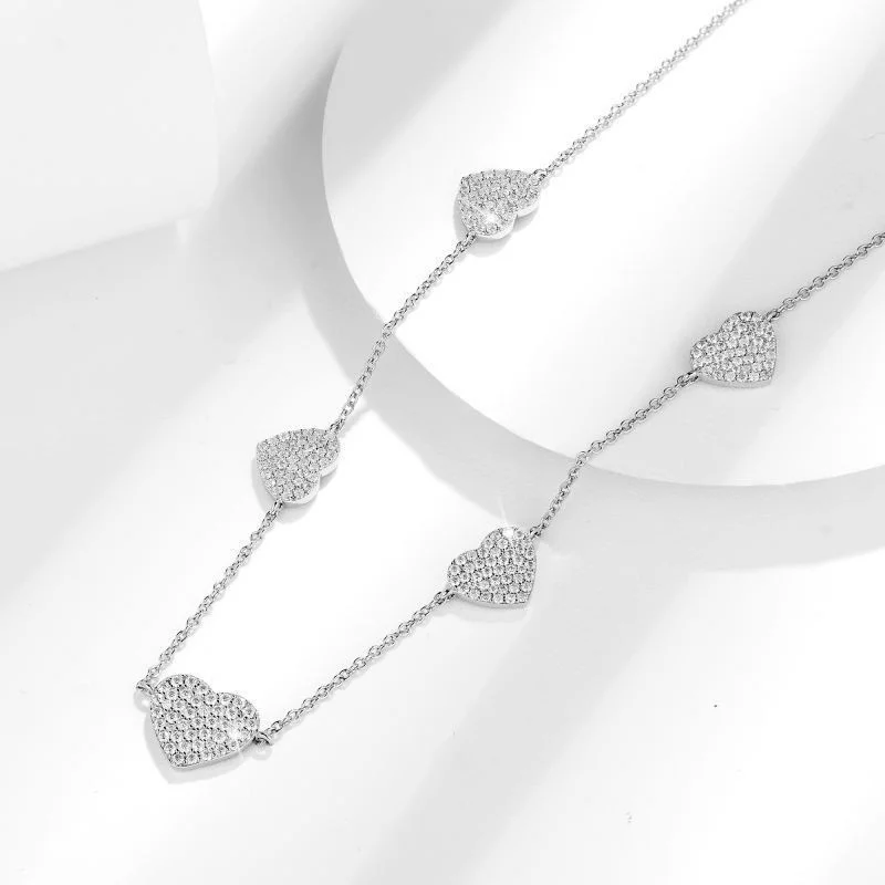 

ZFSILVER Trendy Fashion 925 Silver Color D White Moissanite Design Row Heart Necklace For Charms Women Party Jewelry Gift N14186
