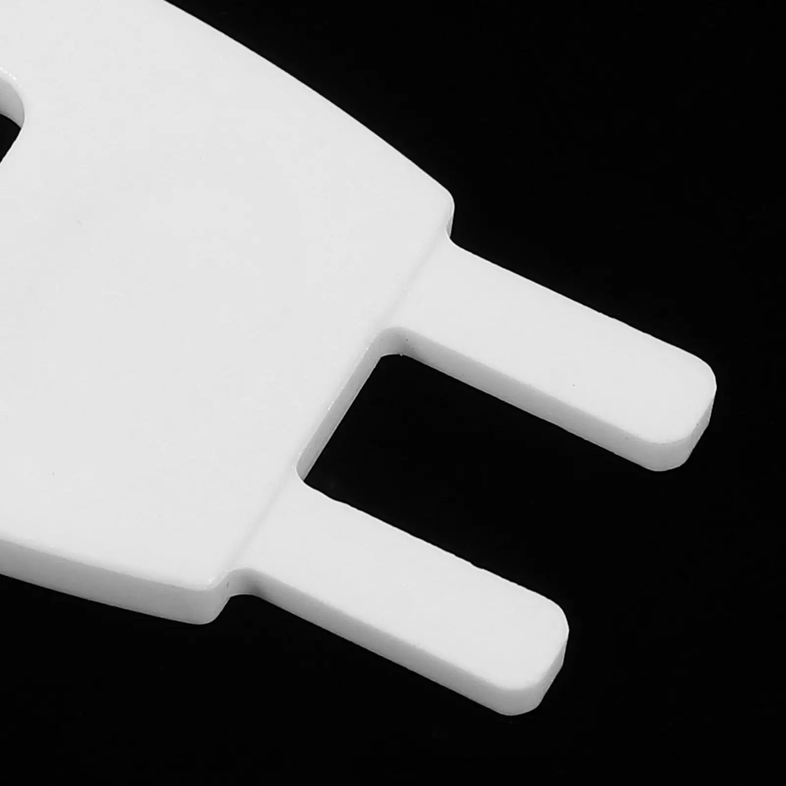 Universal Tissue Dispenser Key for Paper Towel Holder Plastic Toilet Roll Accessory Replacement Compact Design Easy Carry