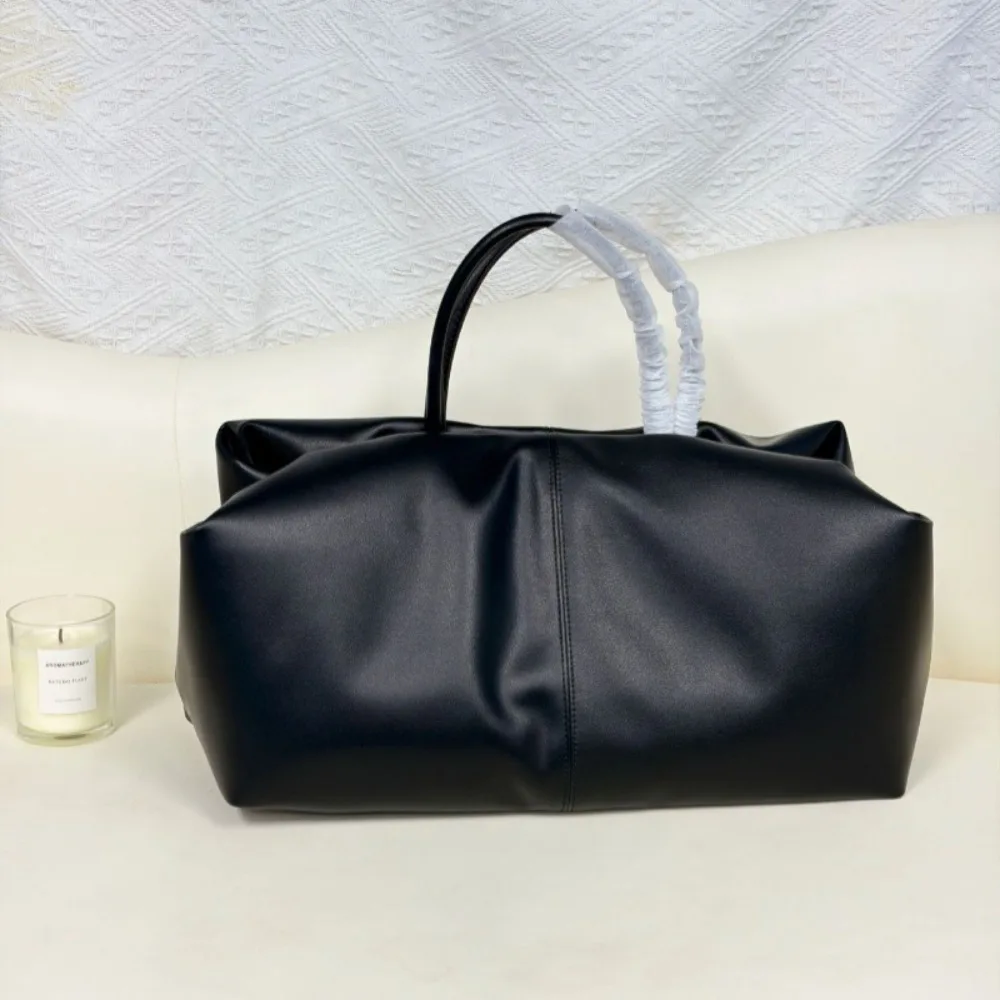 Cloud Bag Large Capacity Versatile Leather Handbag High Sense Light Luxury Pillow Unique Texture Fashion Simple Casual Daily