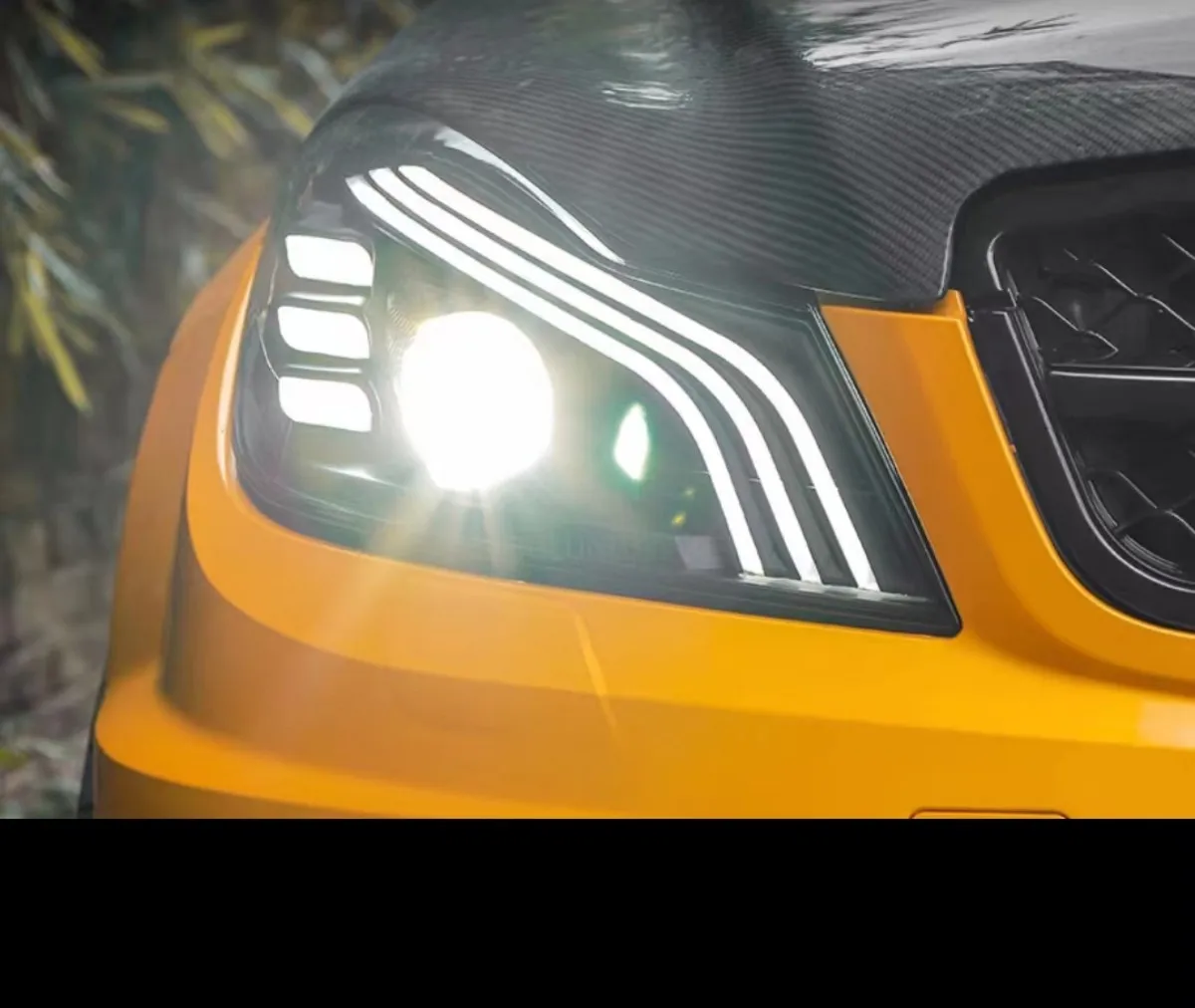 

Car Headlight LED Head Lamp Angel eyes for Mercedes-Benz w204 modified C class C180 C200 11-14 DRL Daytime Running Light