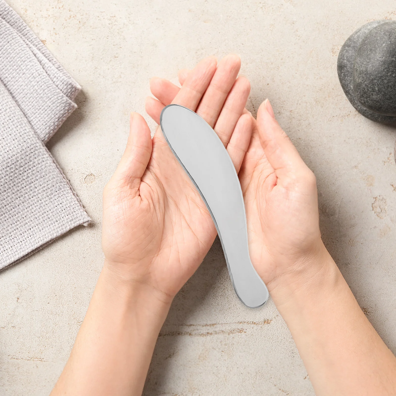 

Gua Sha Stainless Steel Scraper Board Ergonomic Muscle Massage Tool for Deep Tissue Scraping Body Relaxation