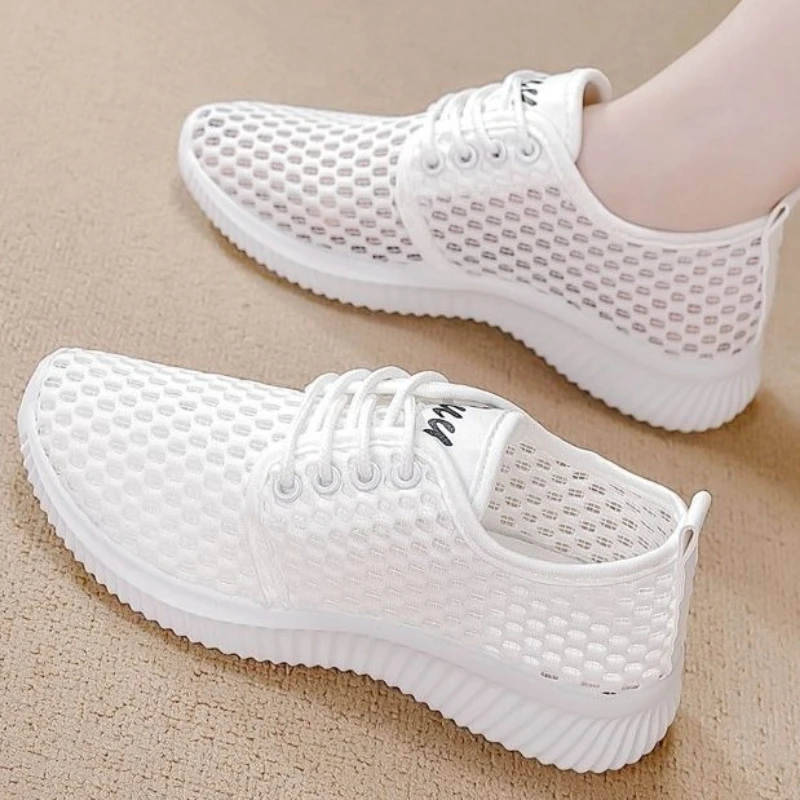 Women Summer Knit Water Shoes Lightweight Breathable Clogs Anti Slip Quick Drying Beach Sandals Outdoor Sport Footwear