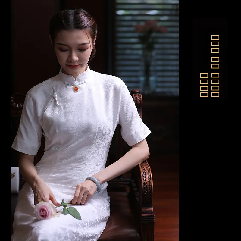 

Шелковое платье с пуговицами на плечах для деловых женщин, с низким разрезом, повседневное, длинное, от Lady Write