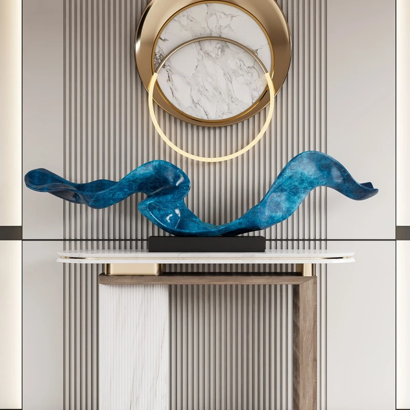 

Abstract Modern Art, Sculpture Front Aisle