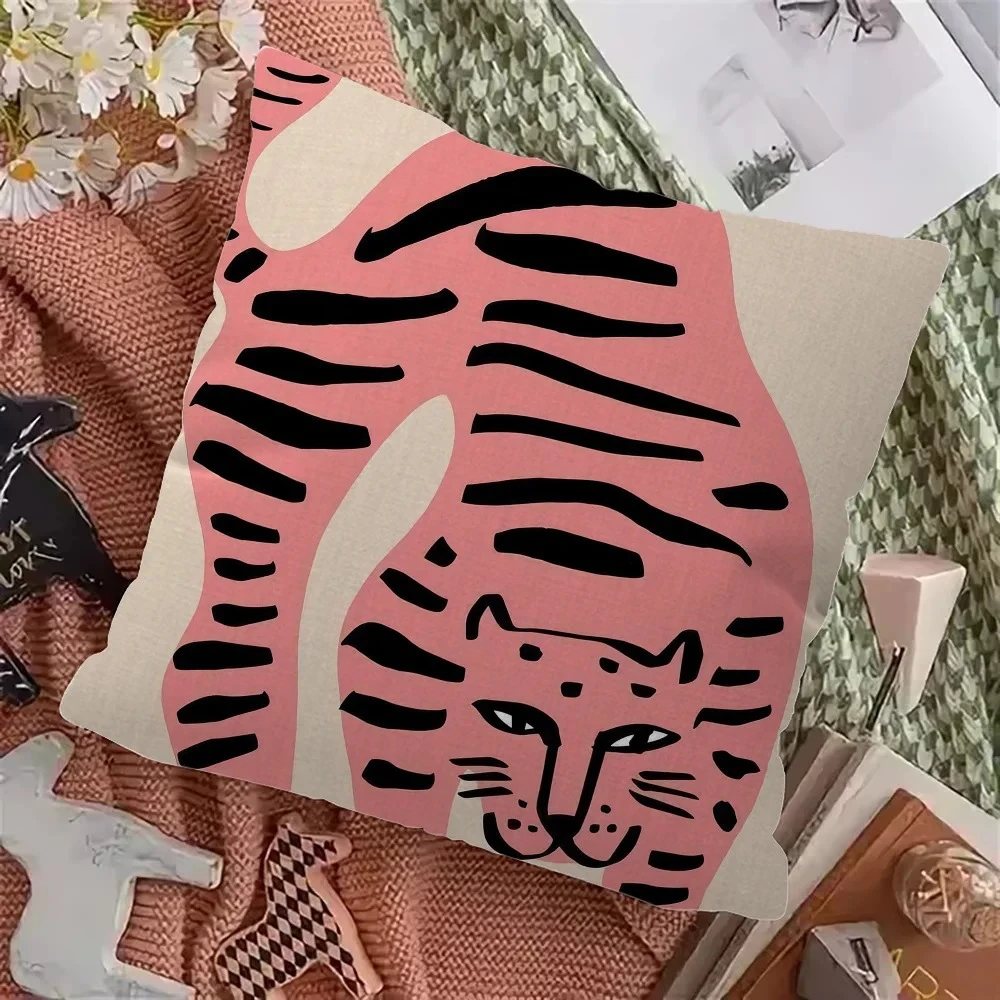 

Home Decor Exotic Animals & Abstract Patterns Pillow Covers Pattern Cushion Cover Suitable for Sofa Bedroom Car Pillow Cover