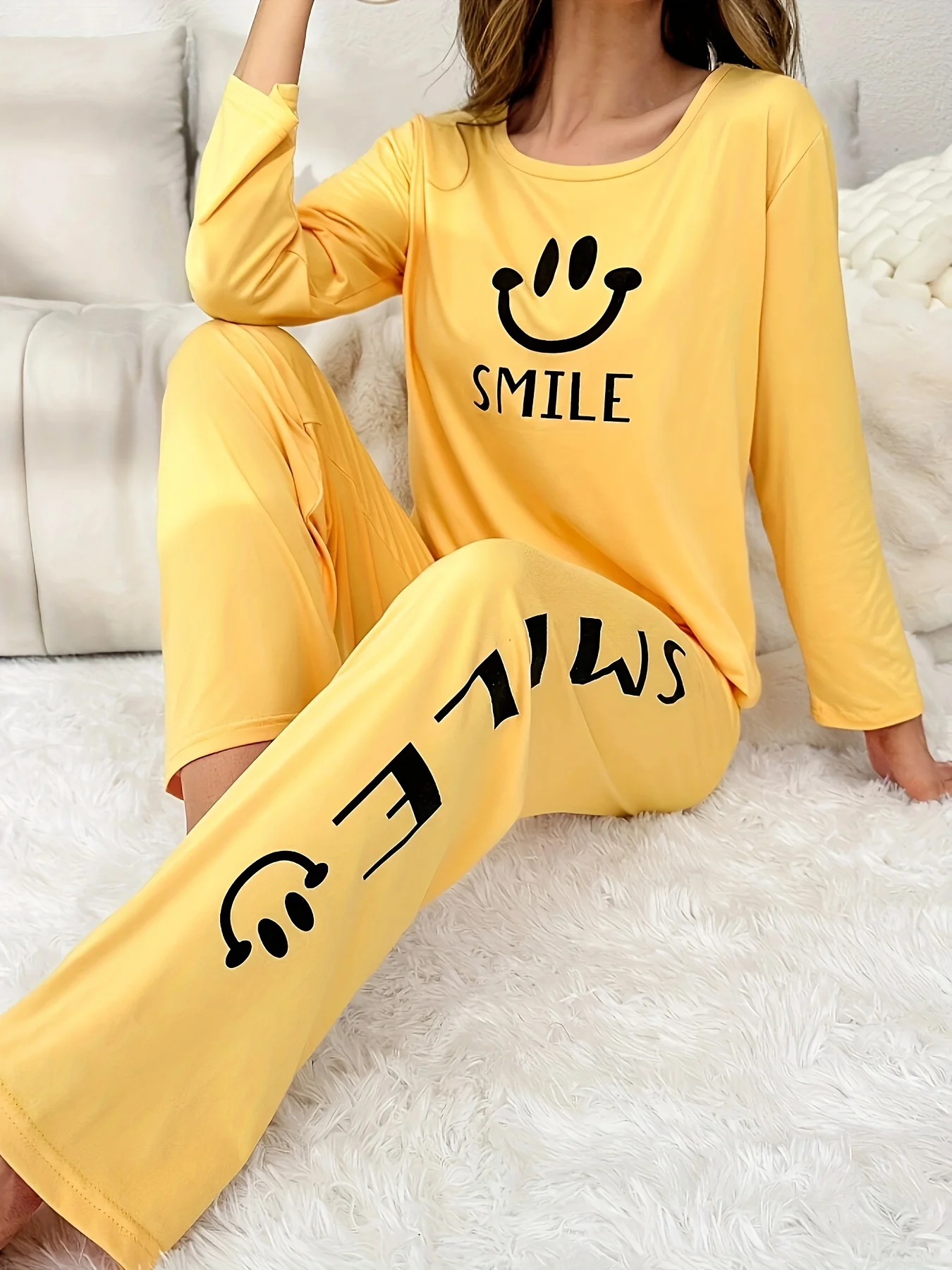 

Women's Casual Cute Printed Long-Sleeve Pajama Set for Spring and Summer, Suitable for Everyday Wear and Can Be Worn Outside