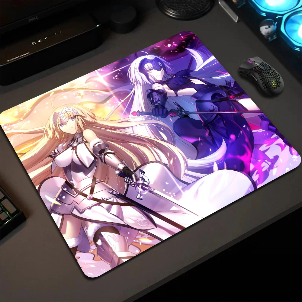 

Anime Fate Grand Order Mousepad Small LockEdge Mouse Pad For Gamers Computer Desk Pad Rectangular Anti-slip Rubber