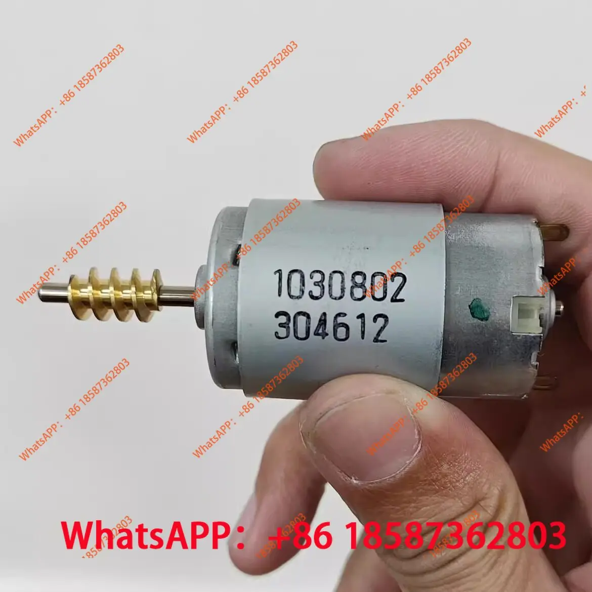 S400A8L electric suction door, tail door lock motor, worm motor 1030802 quality assurance